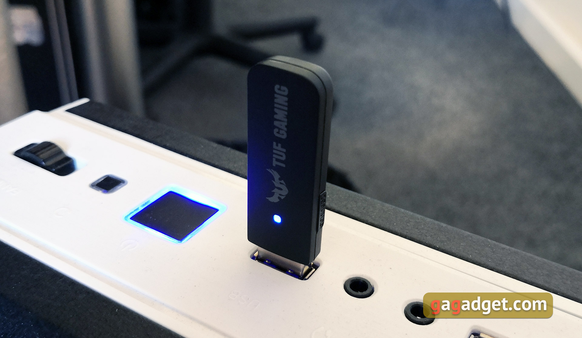 Recenzja ASUS TUF Gaming H7 Wireless: bezprzewodowy zestaw słuchawkowy do gier na PC, PS4 i Mac-18 Recenzja ASUS TUF Gaming H7 Wireless: bezprzewodowy zestaw słuchawkowy do gier na PC, PS4 i Mac-18